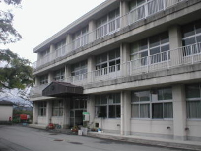 足柄小学校