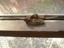 豊門会館洋間ドア（ヒノキ製）2