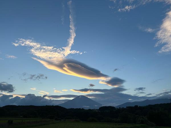 富士山と夕焼け雲