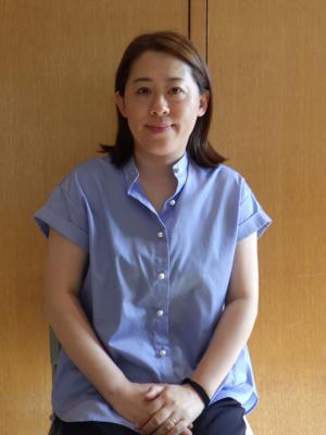 勝亦里沙